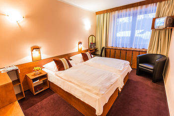 Hotel Sachticka Spania Dolina Ngoại thất bức ảnh