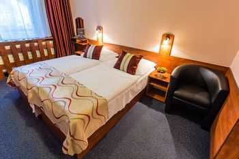 Hotel Sachticka Spania Dolina Ngoại thất bức ảnh